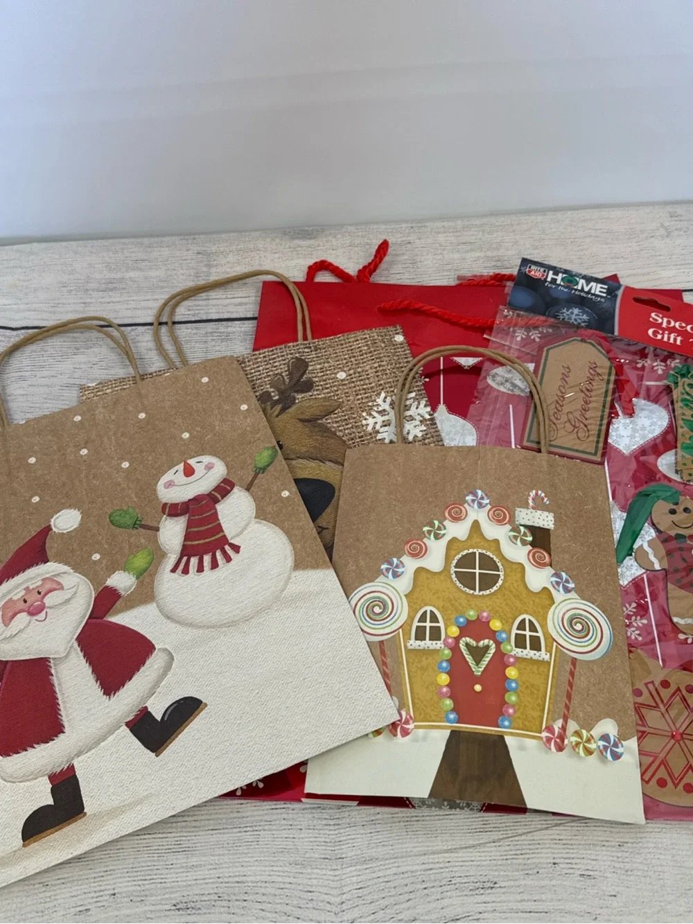 Christmas Gift Tags & Gift Bag Bundle 5 Pieces